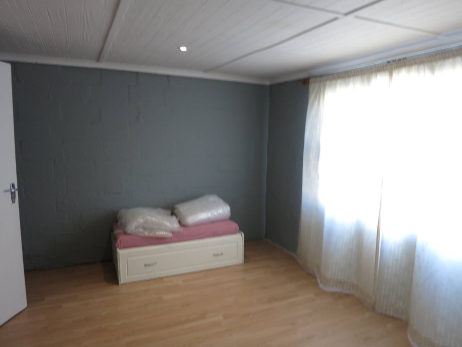 To Let 3 Bedroom Property for Rent in Kleinvlei Western Cape